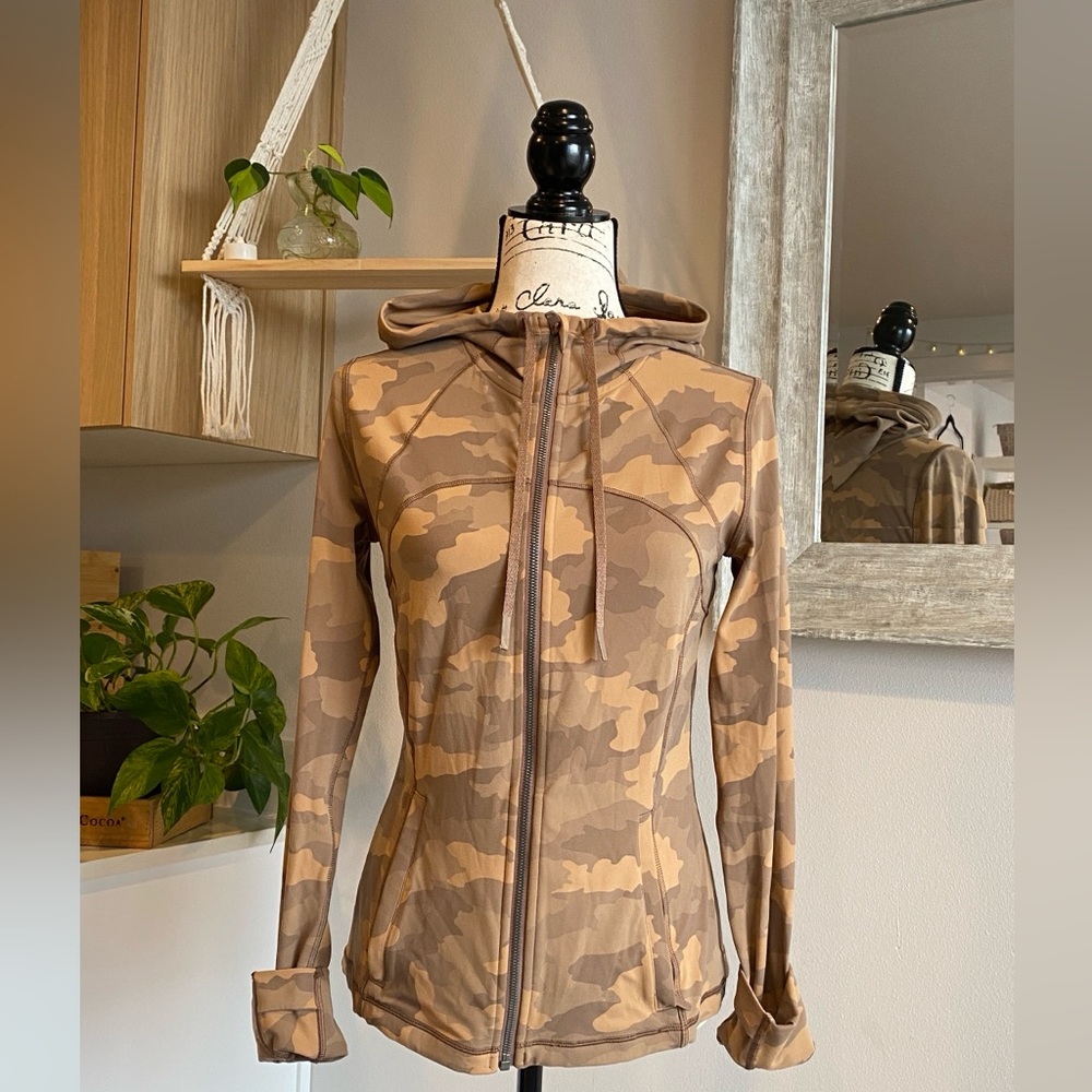 Camouflage Zip-Up Hoodie